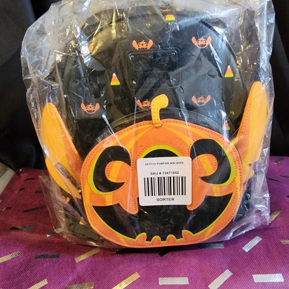 BNWT Stitch Pumpkin Halloween Loungefly Mini Backpack - Picture 8 of 8